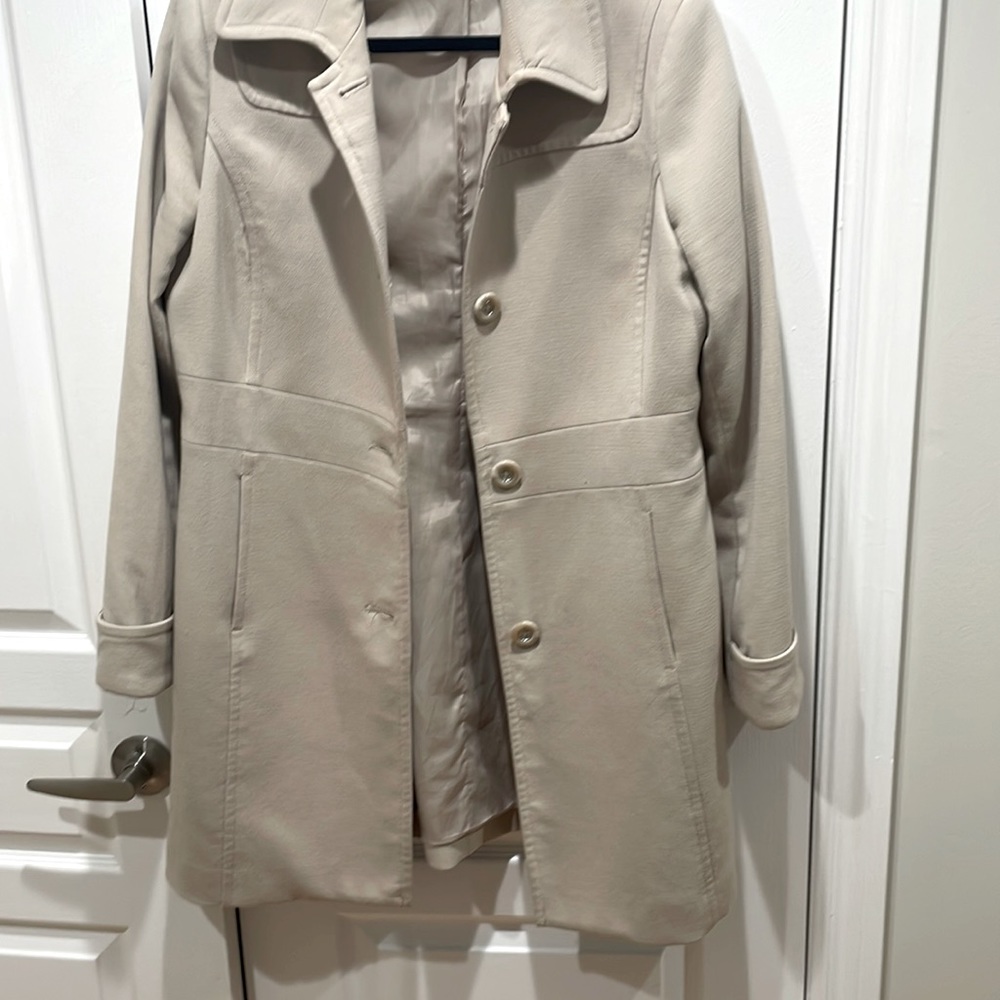 Kenneth Cole Jacket / trench coat